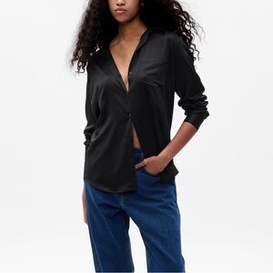 NWT Gap Satin Boyfriend Shirt